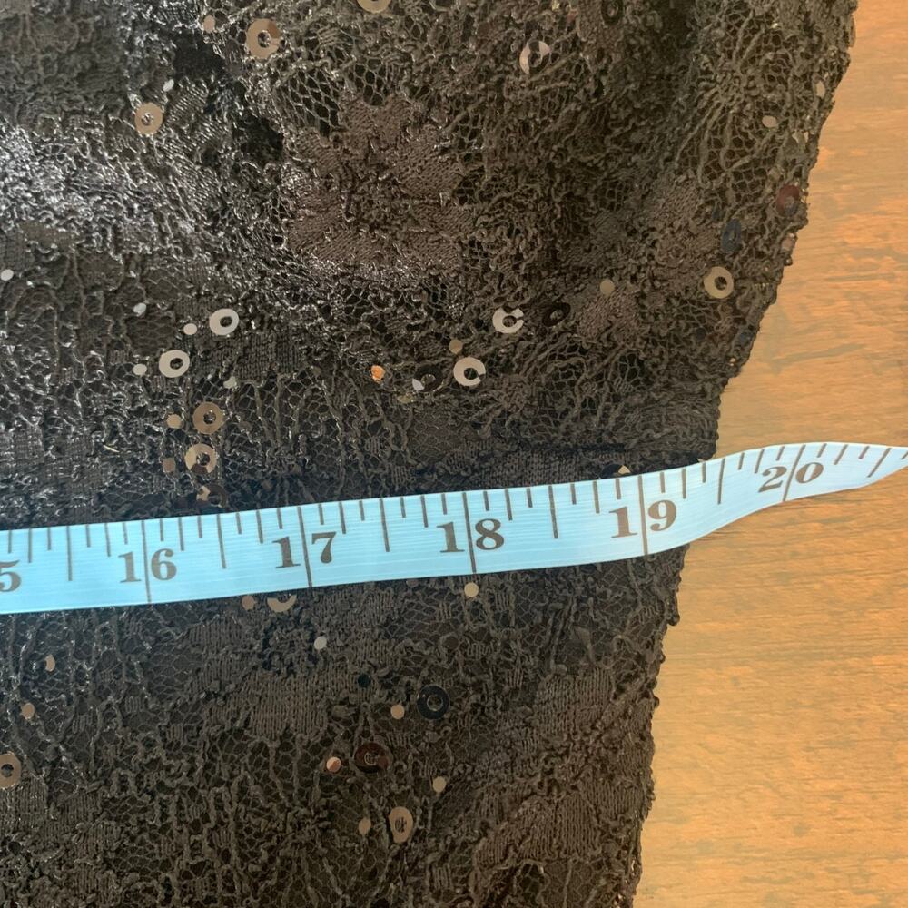 Onyx Nite Black Sequin V Neck Knee Length Dress Size 16 - Picture 6 of 9